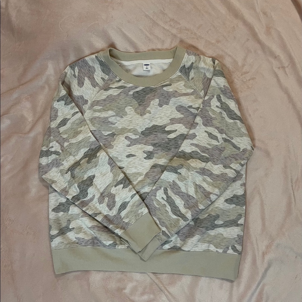 crewneck